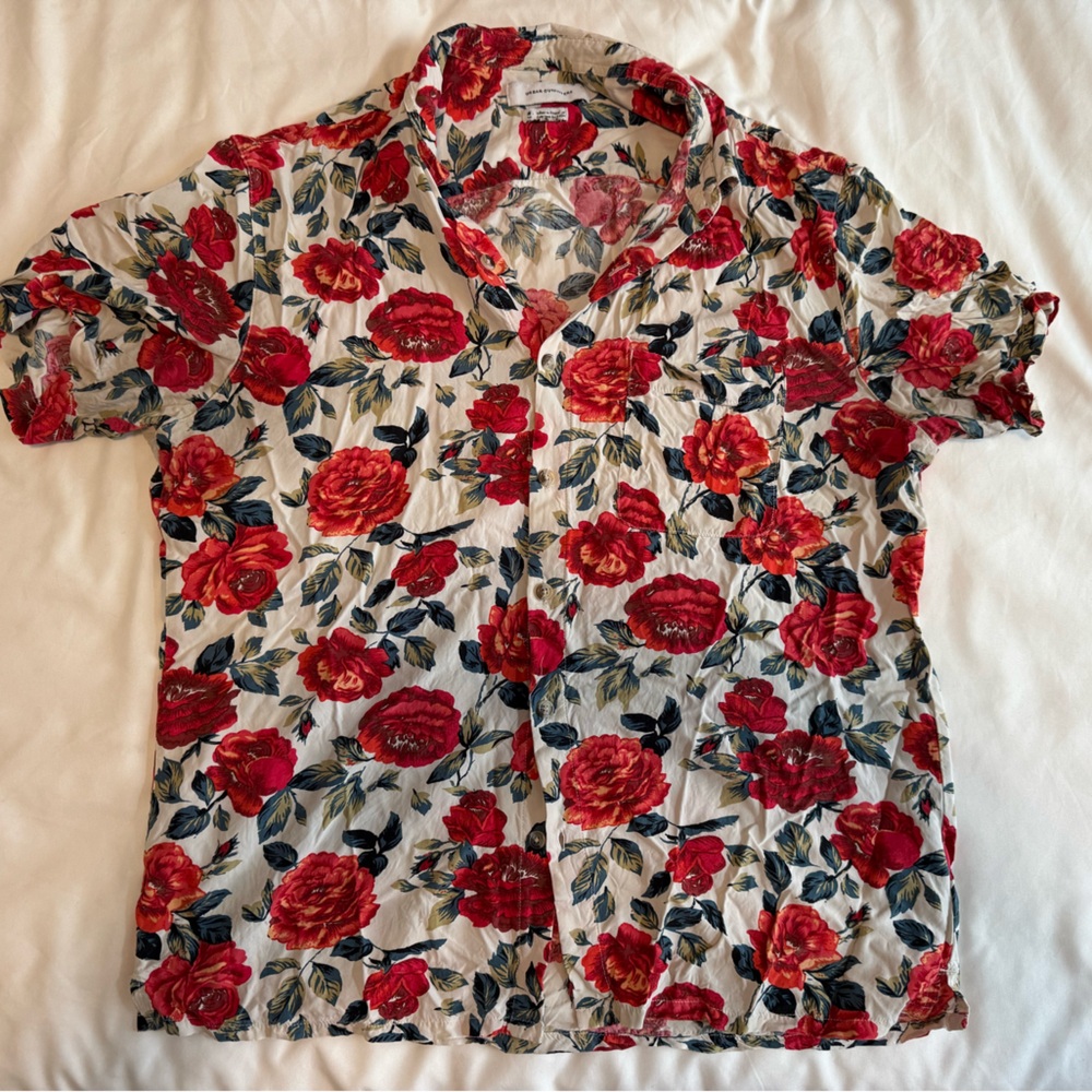 Urban Outfitters Red and White Floral Top